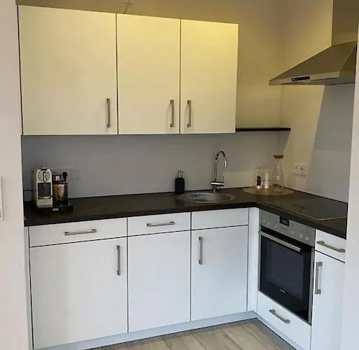 Schoene Ferienwohnung Im Ergeschoss Mit Terrasse